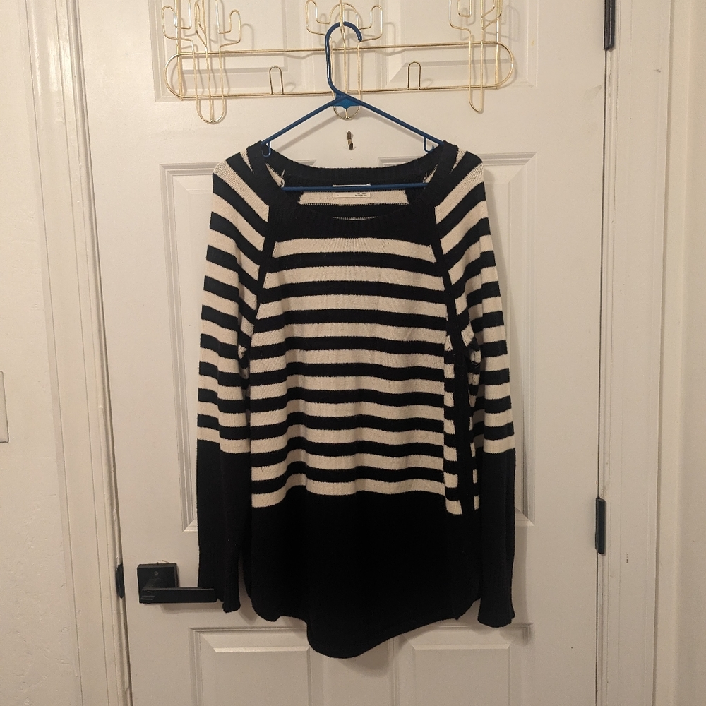 By Anthropologie Sweater, size L